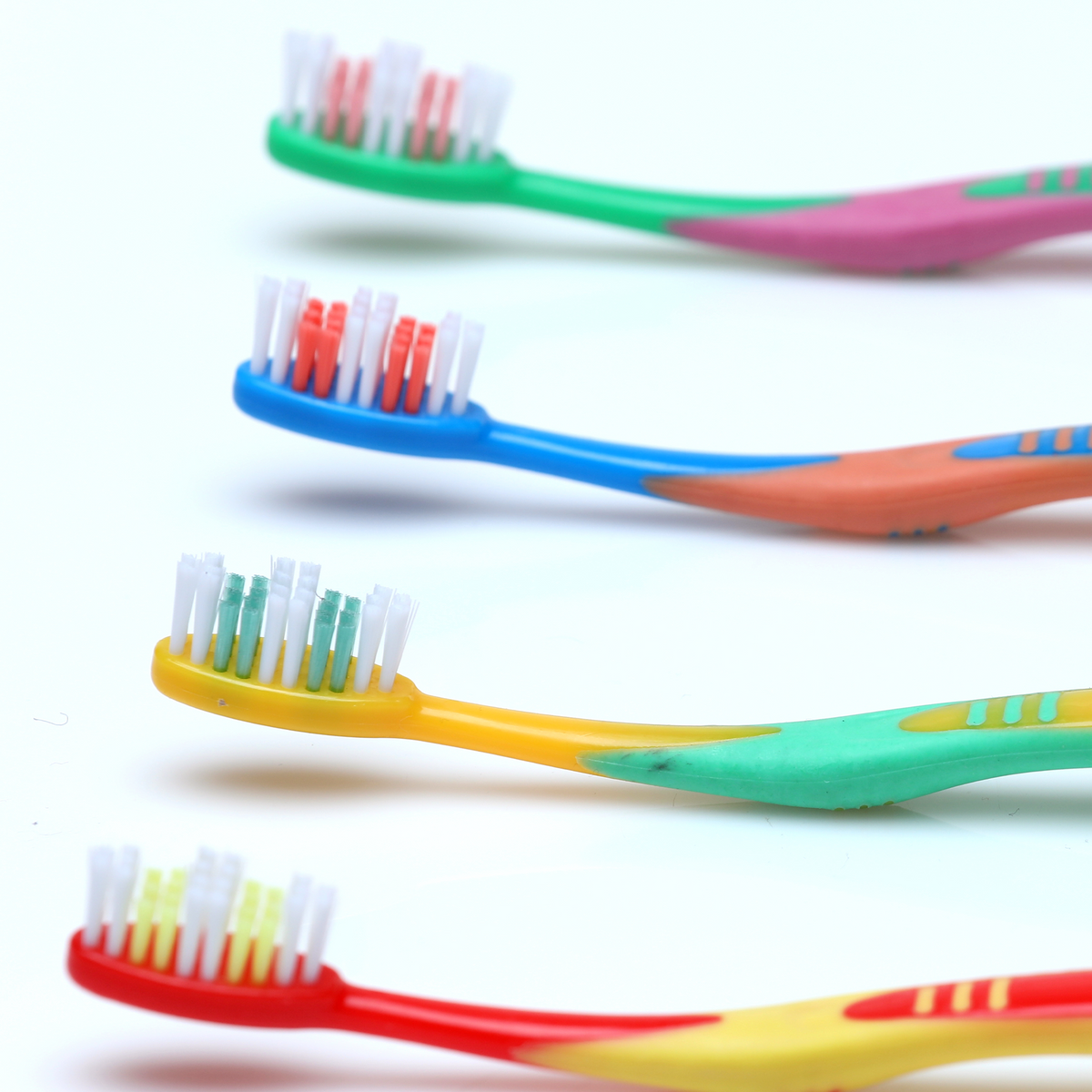 Junior Toothbrush - Stage 4 (000-10772)