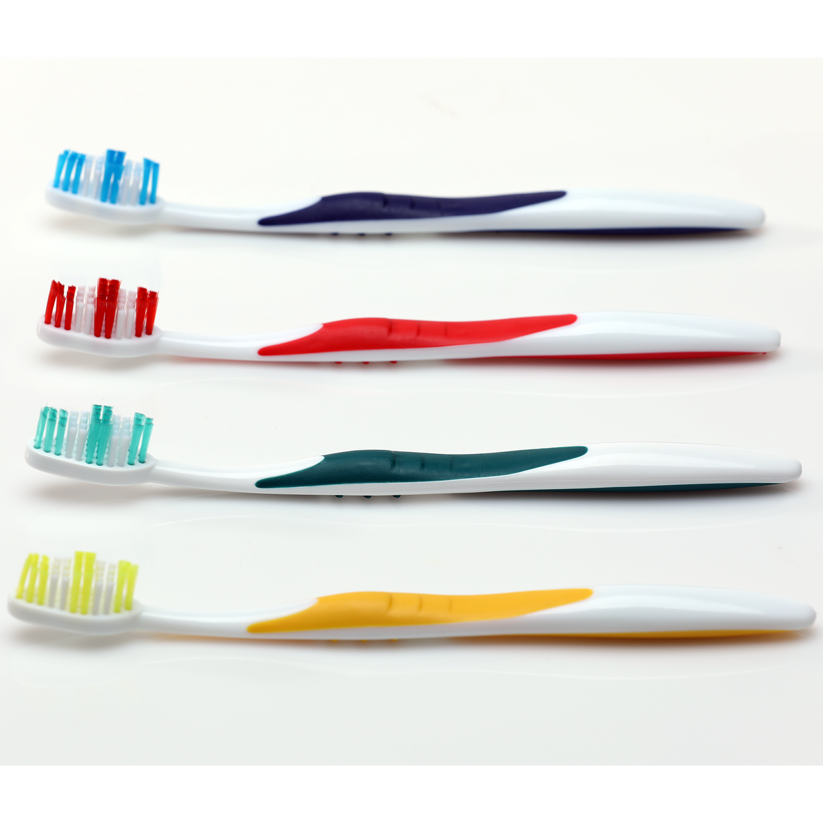 Premium OraFlex Adult Toothbrush (000-10780)