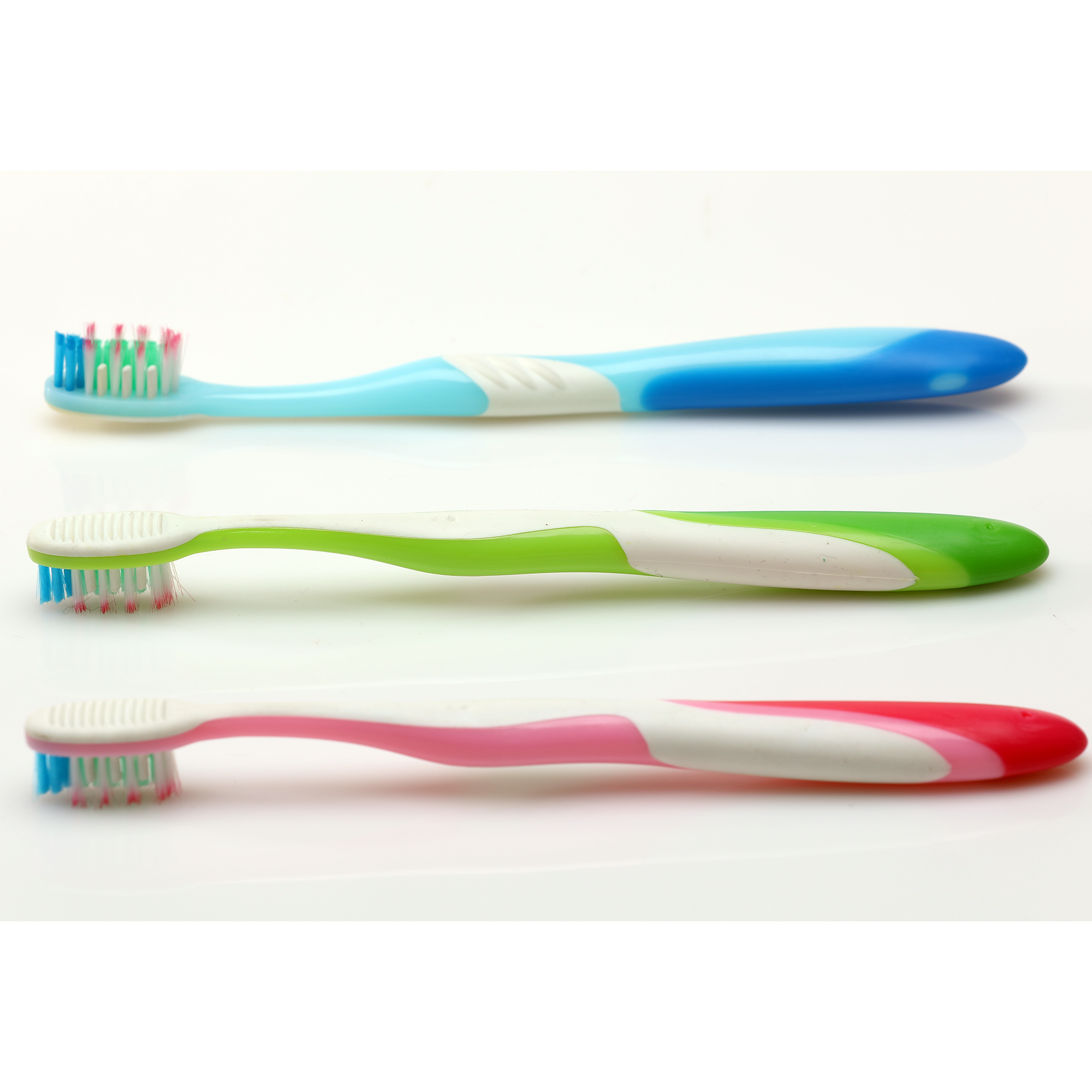 Adult Premium OraFlex Sensitive Toothbrush (000-10788)
