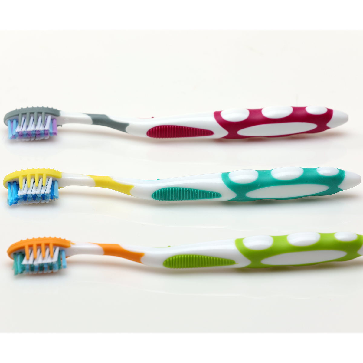 Premium SUPREME Adult Toothbrush (000-10790)