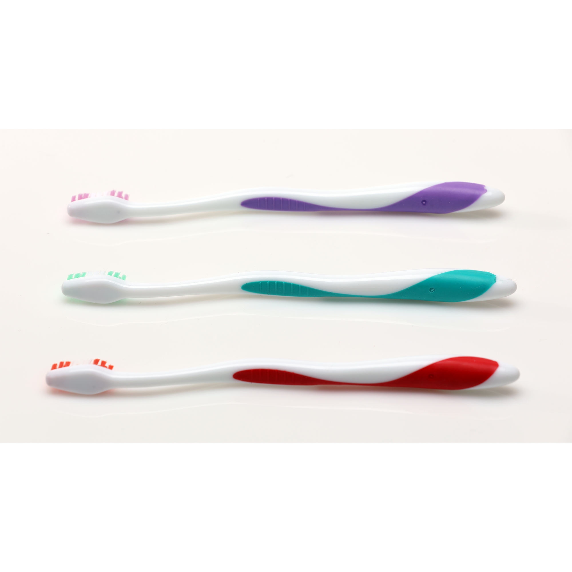 Adult Compact Head Toothbrush (000-16401  )