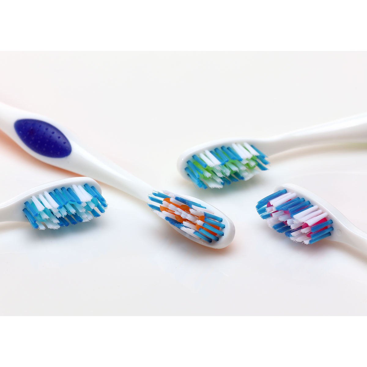 Premium Cleaner 36 Toothbrush (000-16990)