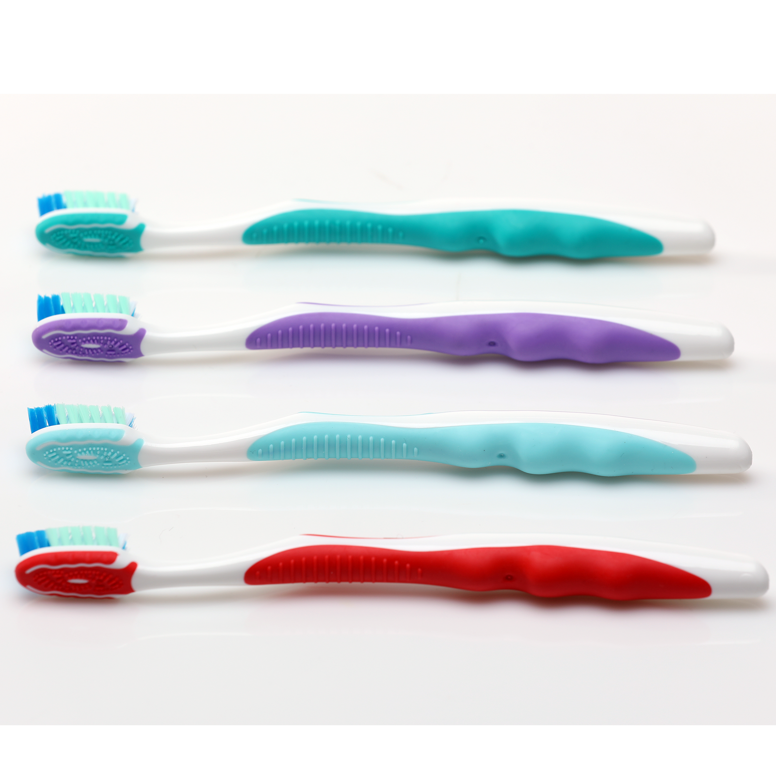 Sensitive Full Head Big Grip Toothbrush (ORA16672B )