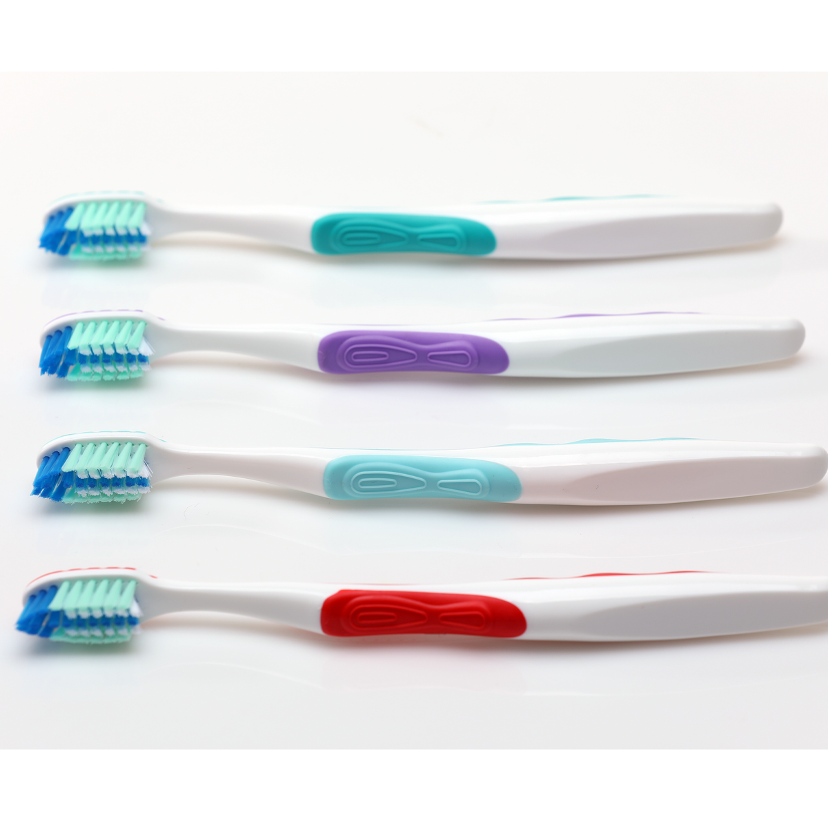 Sensitive Full Head Big Grip Toothbrush (ORA16672B )